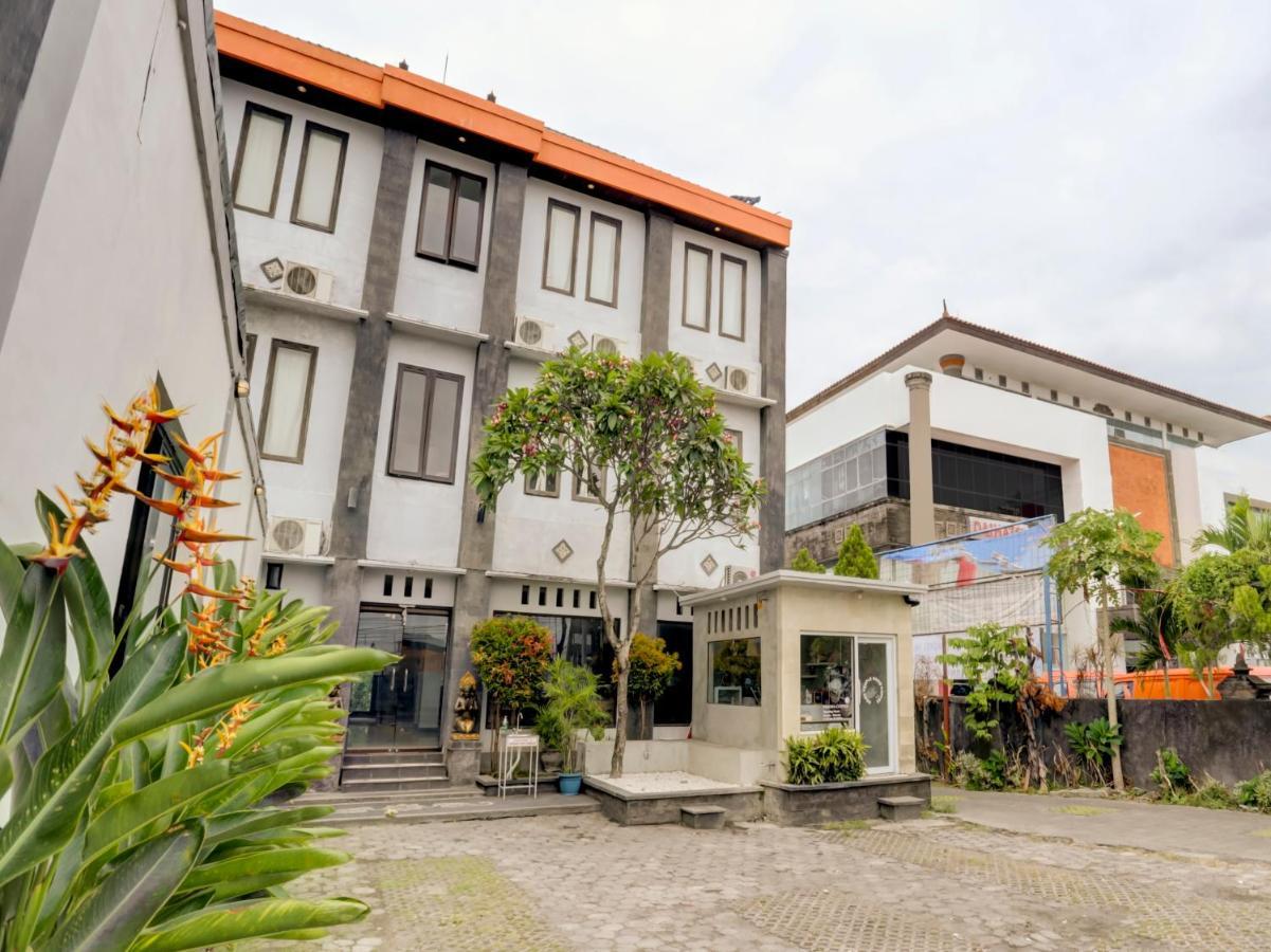 OYO 3156 Hotel Warta Dua Denpasar Exterior foto