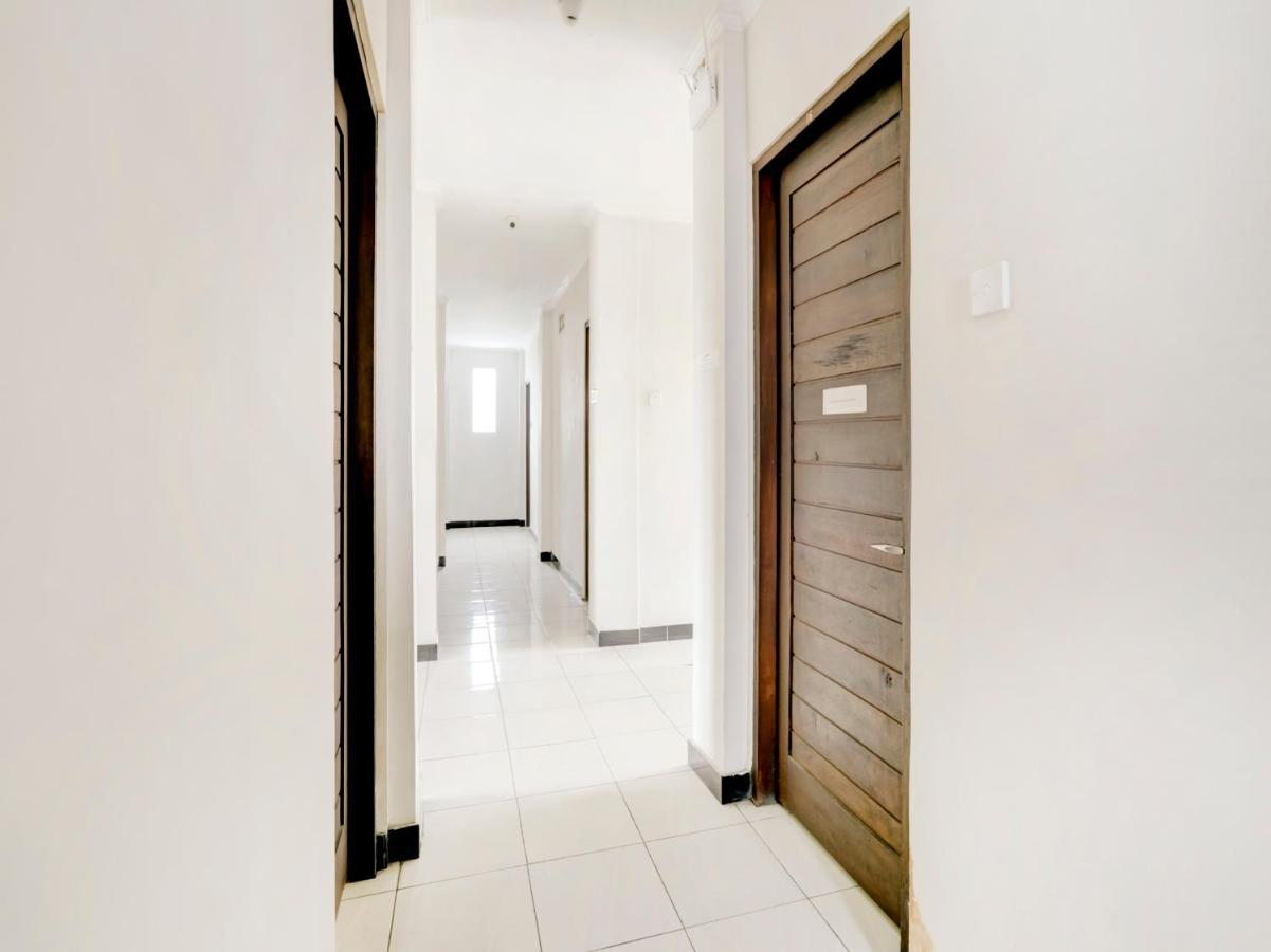 OYO 3156 Hotel Warta Dua Denpasar Exterior foto