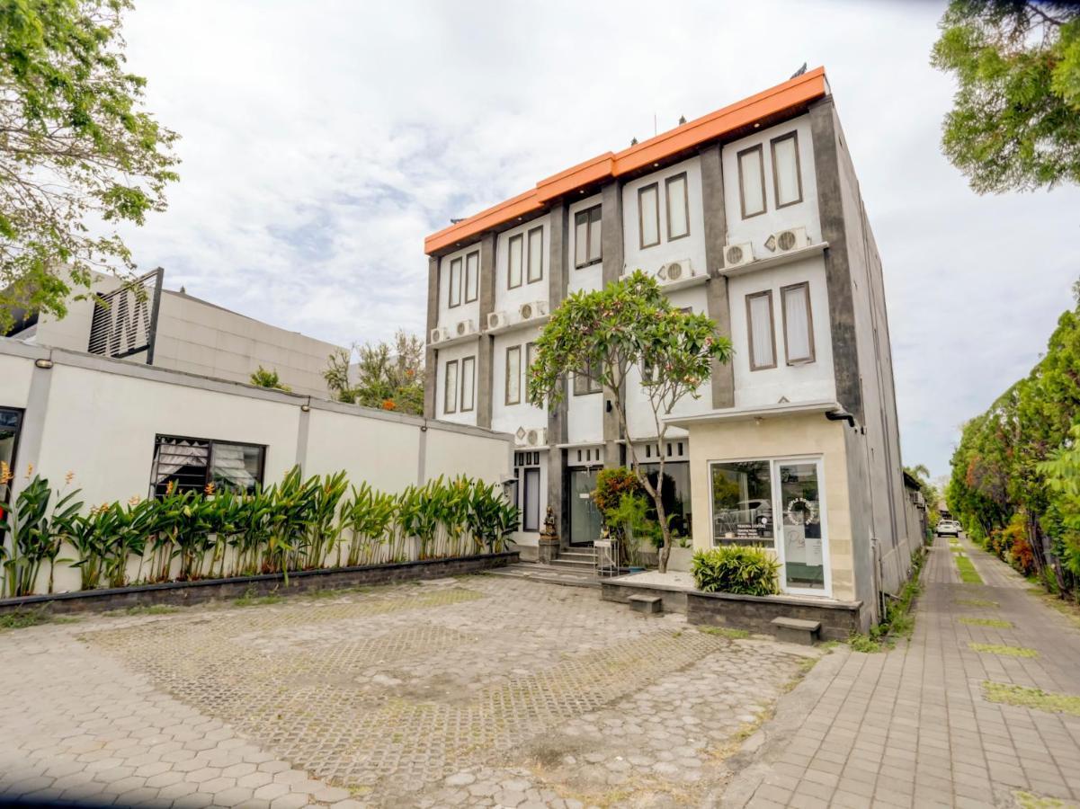 OYO 3156 Hotel Warta Dua Denpasar Exterior foto