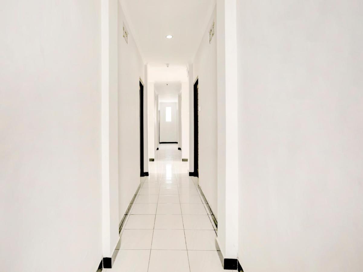 OYO 3156 Hotel Warta Dua Denpasar Exterior foto