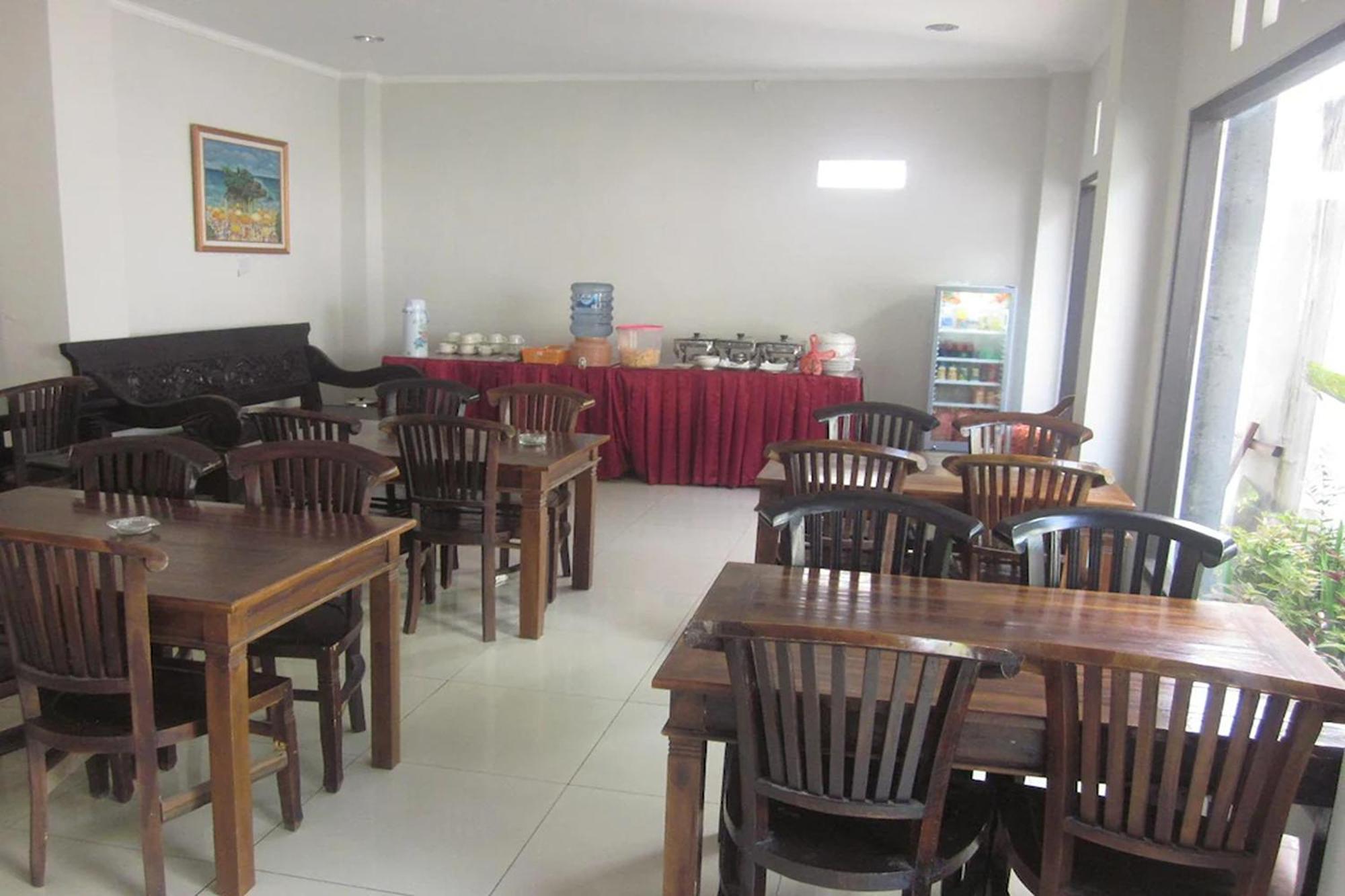OYO 3156 Hotel Warta Dua Denpasar Exterior foto