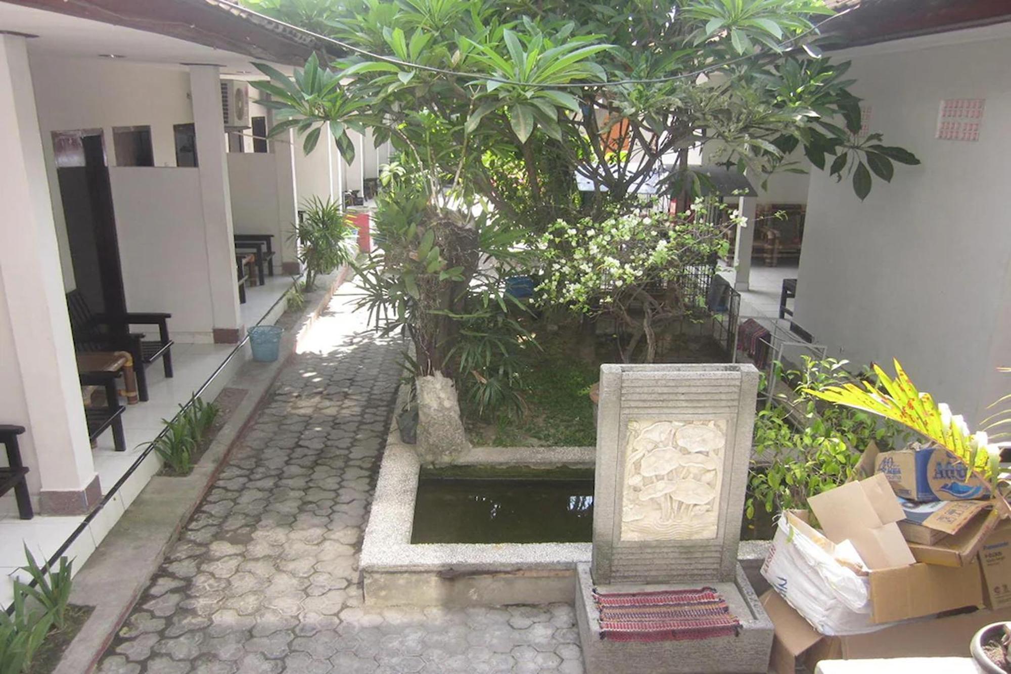 OYO 3156 Hotel Warta Dua Denpasar Exterior foto